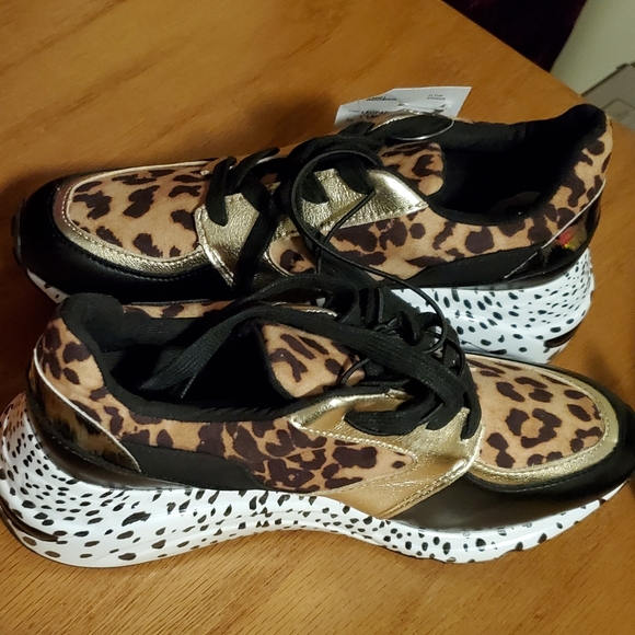 SteveMadden Boomer LeopardPrint sneakers NEW STOCK - Picture 7 of 8
